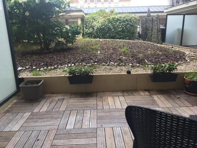 Studio Disneyland Paris 2 - Terrasse Bussy-Saint-Georges Exterior photo